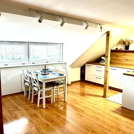 Apartament Roza *